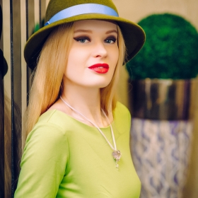 Евгения Алфер
